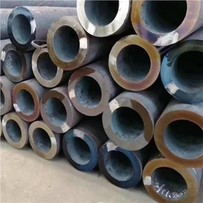 ASTM A335 P5 / P5B / P5C legeringsstålrör